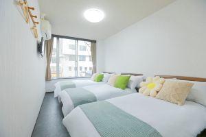 Dotonbori 21, Kansai Airport direct bus stop 2 minutes, luxury space Hotel, Osaka