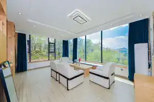Banshan Yueju Hotel, Dali