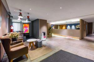 Homeinn · neo (Xi'an Bell Tower Nanshaomen Subway Station)(如家酒店·neo(西安钟楼南稍门地铁站店)), Xi'an