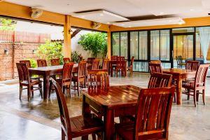 The Nine Bed & Restaurant Hotel, Kanchanaburi City