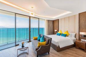 Homie Panorama Beachfront Residences Apartments, Nha Trang