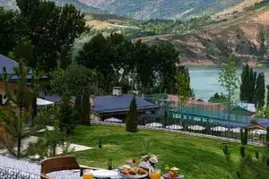 Burchmulla Resort & Chalets, Chorvoq