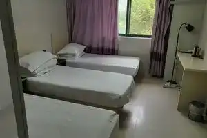 Shanghai Yilu Sunshine Inn, Shanghai