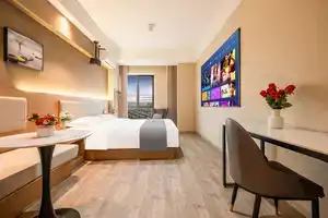 Qianyue Yunyingyin Hotel (Yuedengge Subway Station), Xi'an