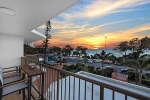 The Ocean Arcade - Views, Games & Vibes Hotel, Gold Coast