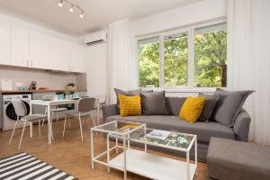 Starflat | Gorgeous central apartment next to NDK, Sofia