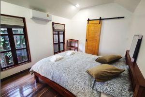 TipThong Hut Hotel, Samet Island