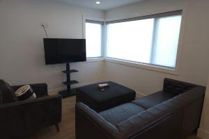 Vancouver 2 bedroom Townhouse: Family-Friendly, Burnaby