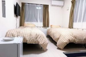 WZRE House (Entire only), Machida