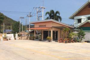 88 Place Hotel, Sri Racha