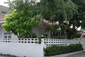 Homestay Laksi, Lak Si