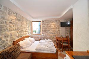 Apartments Przun, Kotor