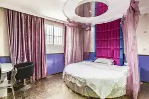 Shanghai Hongtu Business Hotel, Shanghai