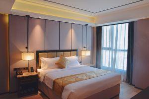 CROWNE PLAZA HOTEL, Sihanoukville