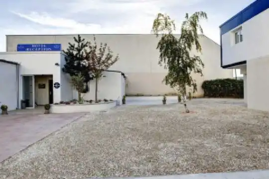 Grand Hotel Sénia - Paris Airport, Orly