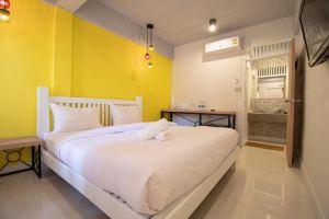 Lazy Sandals Hotel, Samet Island
