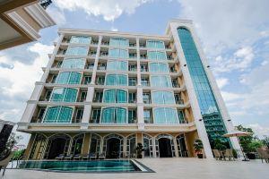 LK Grand Empire Hotel, Pattaya