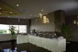 Royal Pavilion Hotel, Yangon