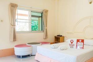 Nida Rooms 703 Square View at Ratchapreuk Resort, Kalasin