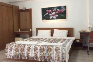 Pha Deang Apartment, Sri Racha