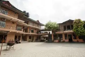Spot on 486 Hotel Holy Lodge, Sauraha