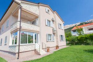 Apartments Mia, Baska