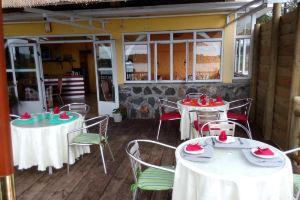 New Horizon Hotel, Trou Deau Douce