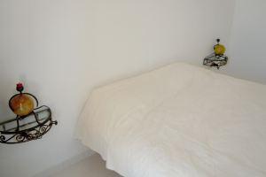 Villa with 6 Bedrooms in Djerba, with Wonderful City View, Private Pool, Enclosed Garden, Midoun