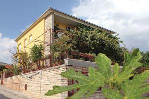 Apartment Ante Starcevica VI Cr, Trogir