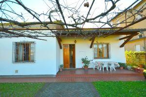 Close to Town and Sea, What More Could you Want Hotel, Marina di Massa