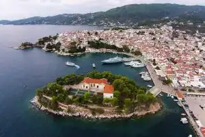 Chris Rea Villa, Skiathos Town