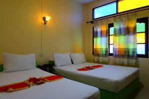Ruan Chompoo Resort, Surat Thani City