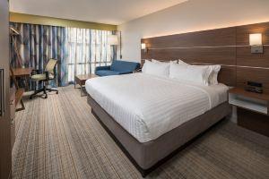 Holiday Inn Express & Suites, Springfield