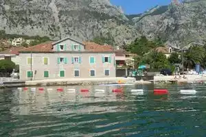 Montenegro Hostel 4U, Kotor