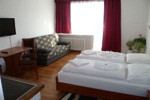 Apartmenthaus - Holiday, Berlin