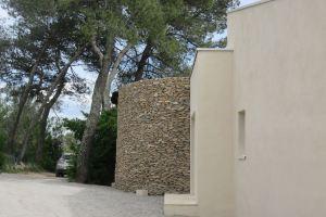 Mas Corbiere Hotel, Nimes