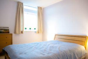 Cosy Flat with Views of Apartments, Oxford