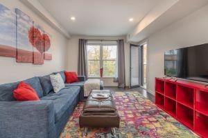 206 on Washington Hotel, Brookline
