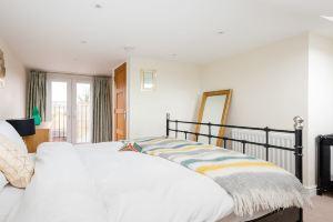 The Canary Way - Spacious & Contemporary 4Bdr Home with Parking Apartments, Oxford