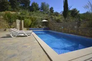 Villa Dana, Avsallar