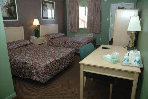 Bradford Inn & Suites, Midland