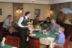 Monterey Inn Resort & Conference Centre, Ottawa