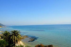 Galini Beach Studios and Penthouse, Mesongi