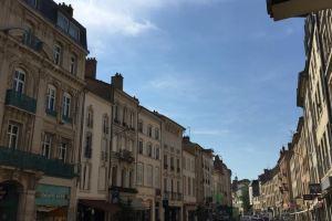 La Casa Victoria -Stanislas Area -Suite 65m2 or Loft 75m2, Nancy