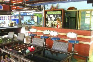 M.M. Villa Guesthouse, Ban Phe