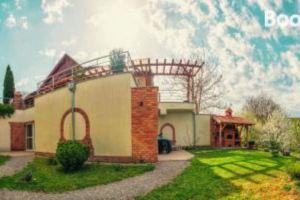 Naposdombi Apartmanok, Orfu