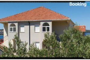 Lu-Do Apartments, Trogir