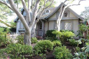 Nobody's Perfect -in the Heart of the Golden Rectangle - 5 Blockss to Beach and Town No Hills! Hotel, Carmel