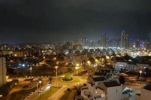 Private Bed and Bathroom in, Netanya