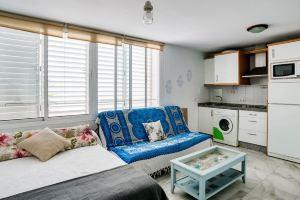 Simplistic Holiday Home in Cadiz Near Beach, Conil de la Frontera
